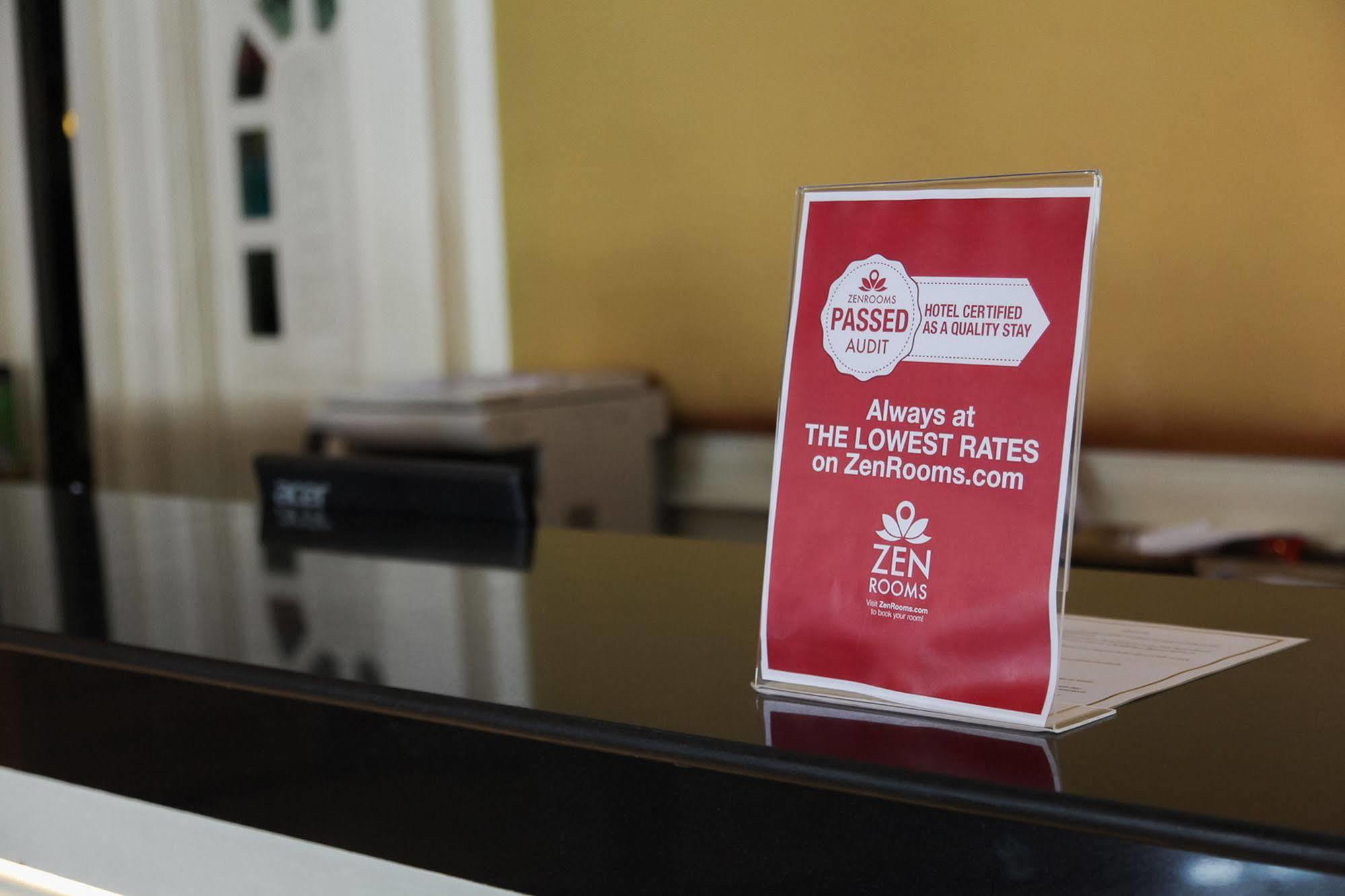 Zen Rooms Bangchak Банкок Екстериор снимка